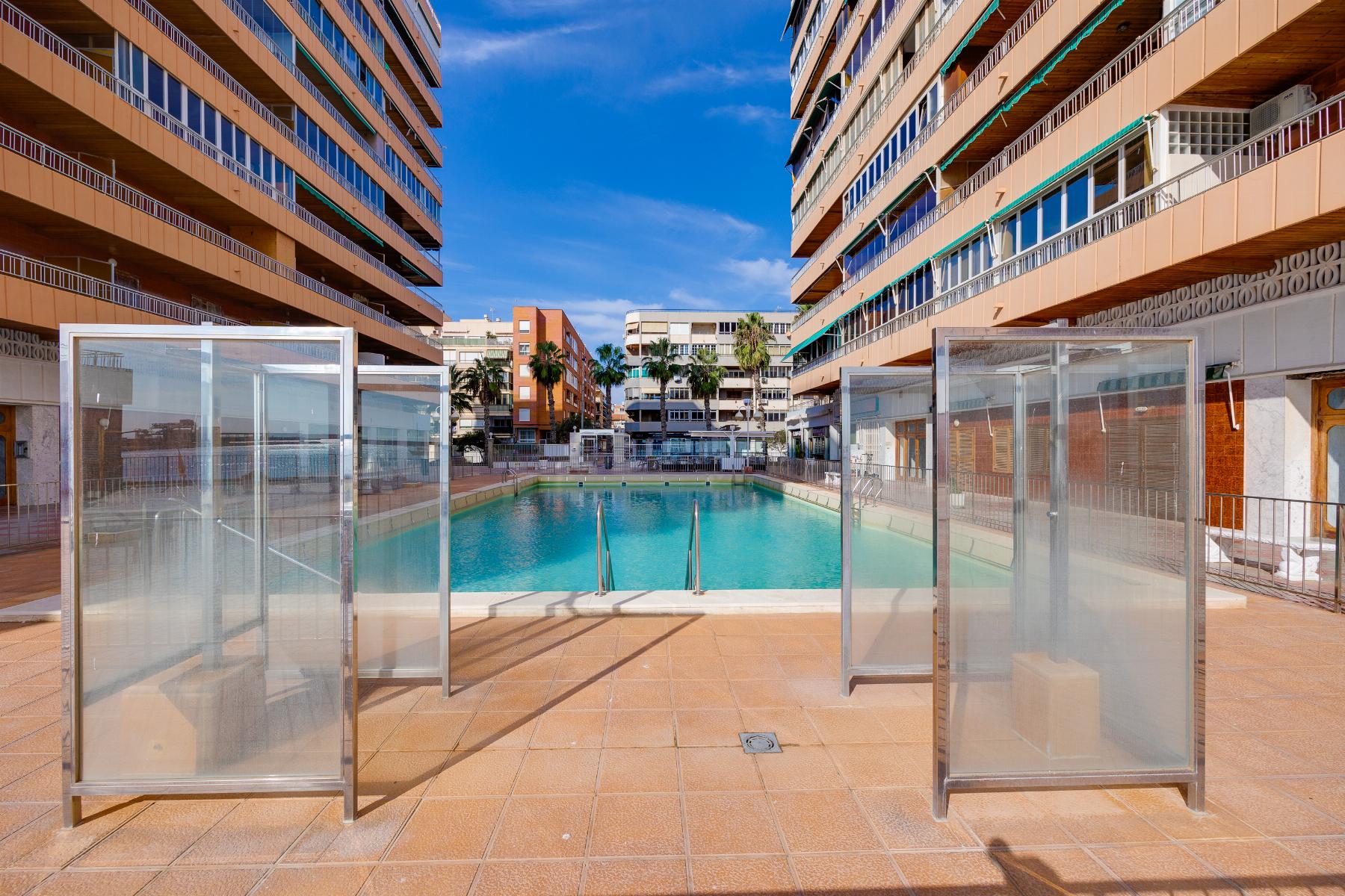 Resale - 3 Bedroom 3 Bathroom Apartamento in Torrevieja - Playa Acequion - Alicante Resale - 3 Bedroom 3 Bathroom Apartamento in Torrevieja - Playa Acequion - Alicante