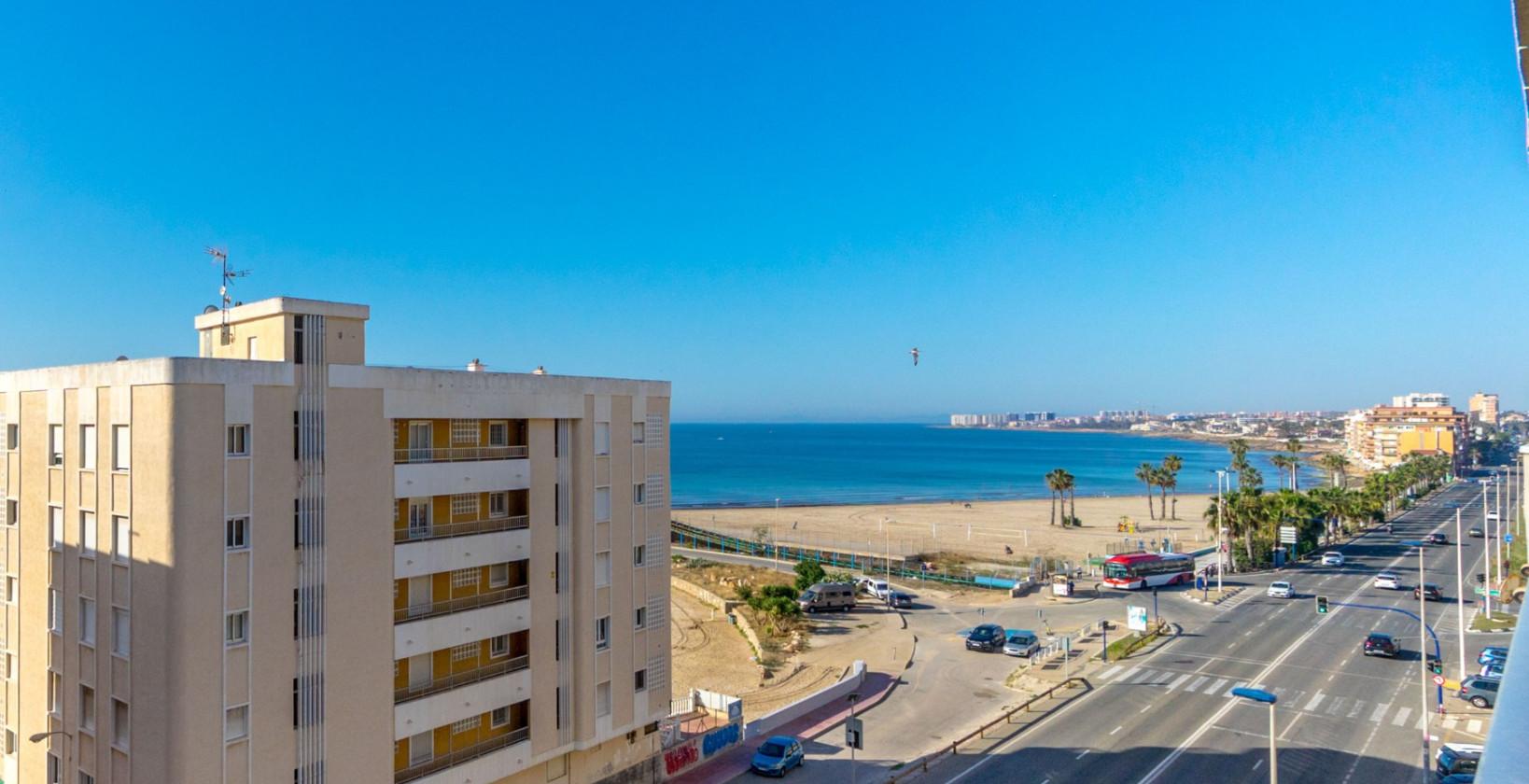 Resale - 3 Bedroom 2 Bathroom Apartamento in Torrevieja - Playa de La Acequion - Alicante Resale - 3 Bedroom 2 Bathroom Apartamento in Torrevieja - Playa de La Acequion - Alicante