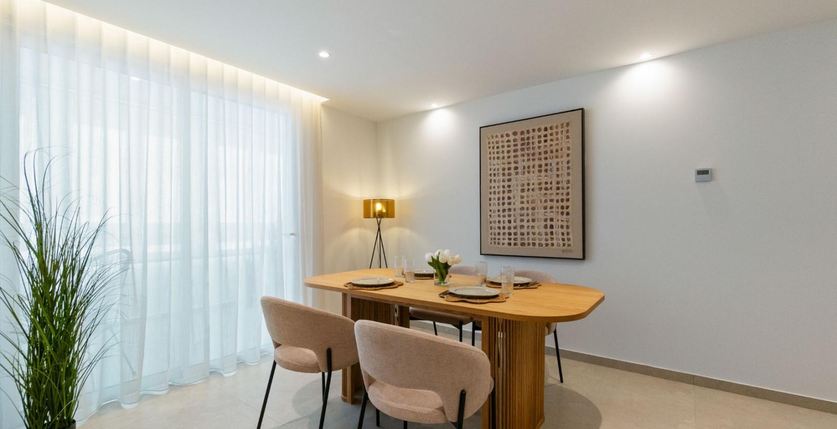 Resale - 3 Bedroom 2 Bathroom Apartamento in Torrevieja - Playa de La Acequion - Alicante Resale - 3 Bedroom 2 Bathroom Apartamento in Torrevieja - Playa de La Acequion - Alicante
