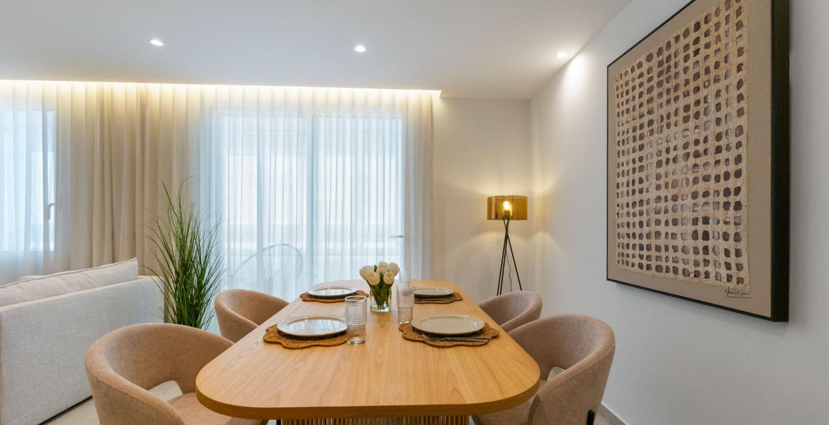 Resale - 3 Bedroom 2 Bathroom Apartamento in Torrevieja - Playa de La Acequion - Alicante Resale - 3 Bedroom 2 Bathroom Apartamento in Torrevieja - Playa de La Acequion - Alicante