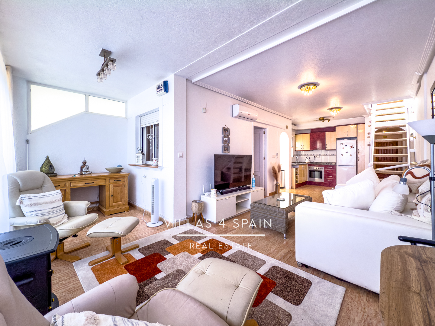 Resale - 2 Bed 1 Bath Apartment with Roof Terrace and sea views - calle salustiana - Alicante Resale - 2 Bed 1 Bath Apartment with Roof Terrace and sea views - calle salustiana - Alicante