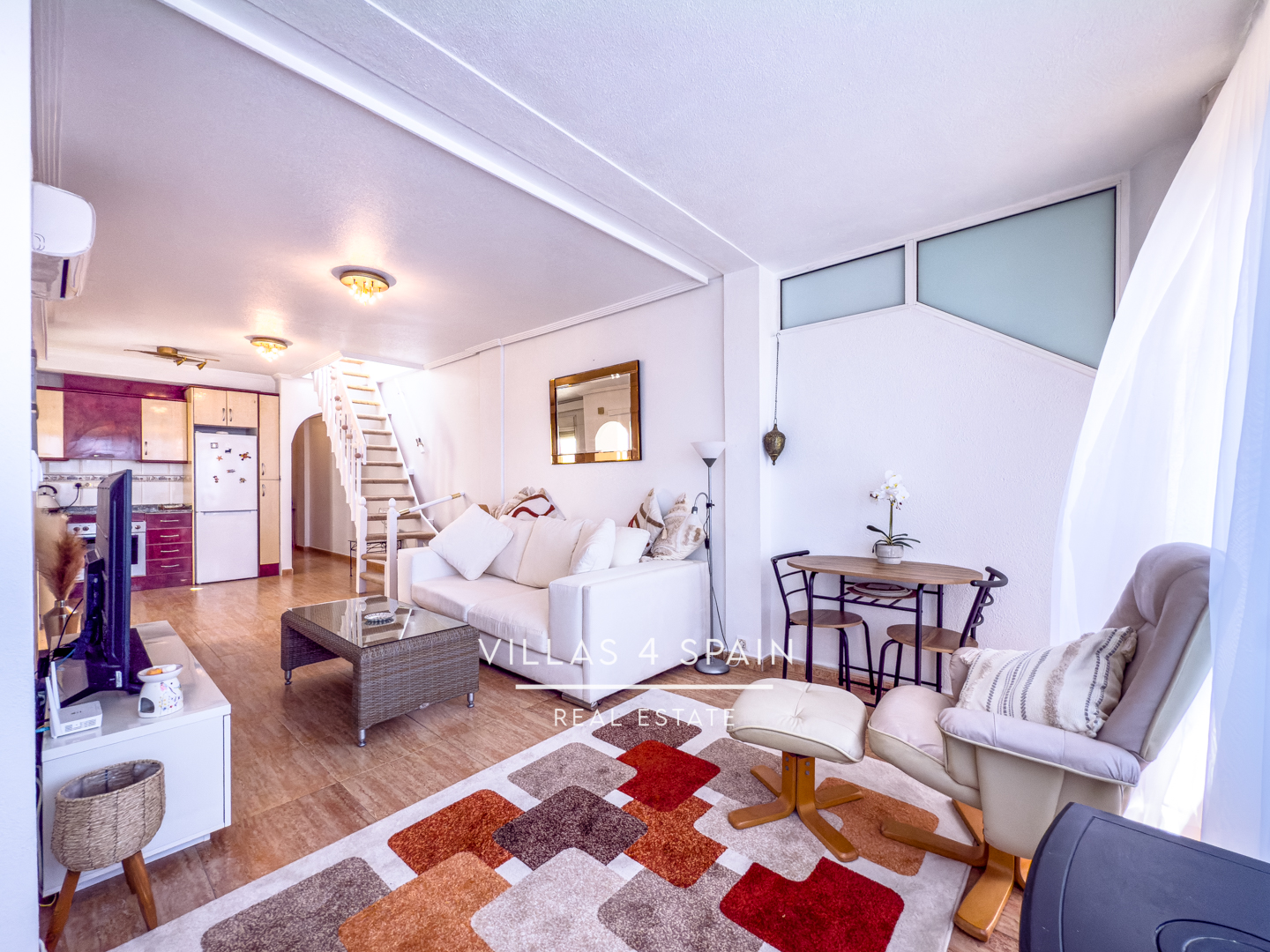Resale - 2 Bed 1 Bath Apartment with Roof Terrace and sea views - calle salustiana - Alicante Resale - 2 Bed 1 Bath Apartment with Roof Terrace and sea views - calle salustiana - Alicante