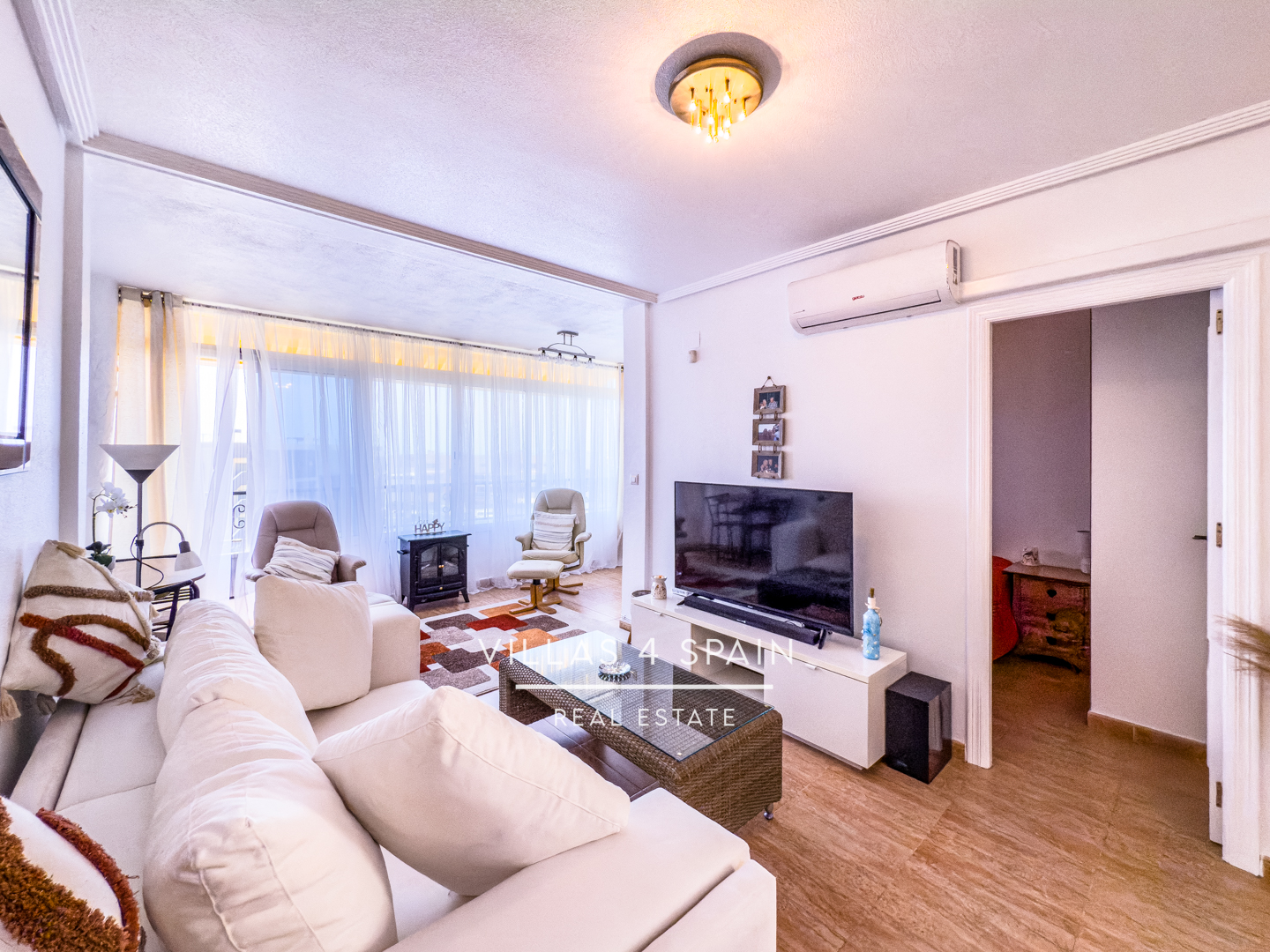Resale - 2 Bed 1 Bath Apartment with Roof Terrace and sea views - calle salustiana - Alicante Resale - 2 Bed 1 Bath Apartment with Roof Terrace and sea views - calle salustiana - Alicante