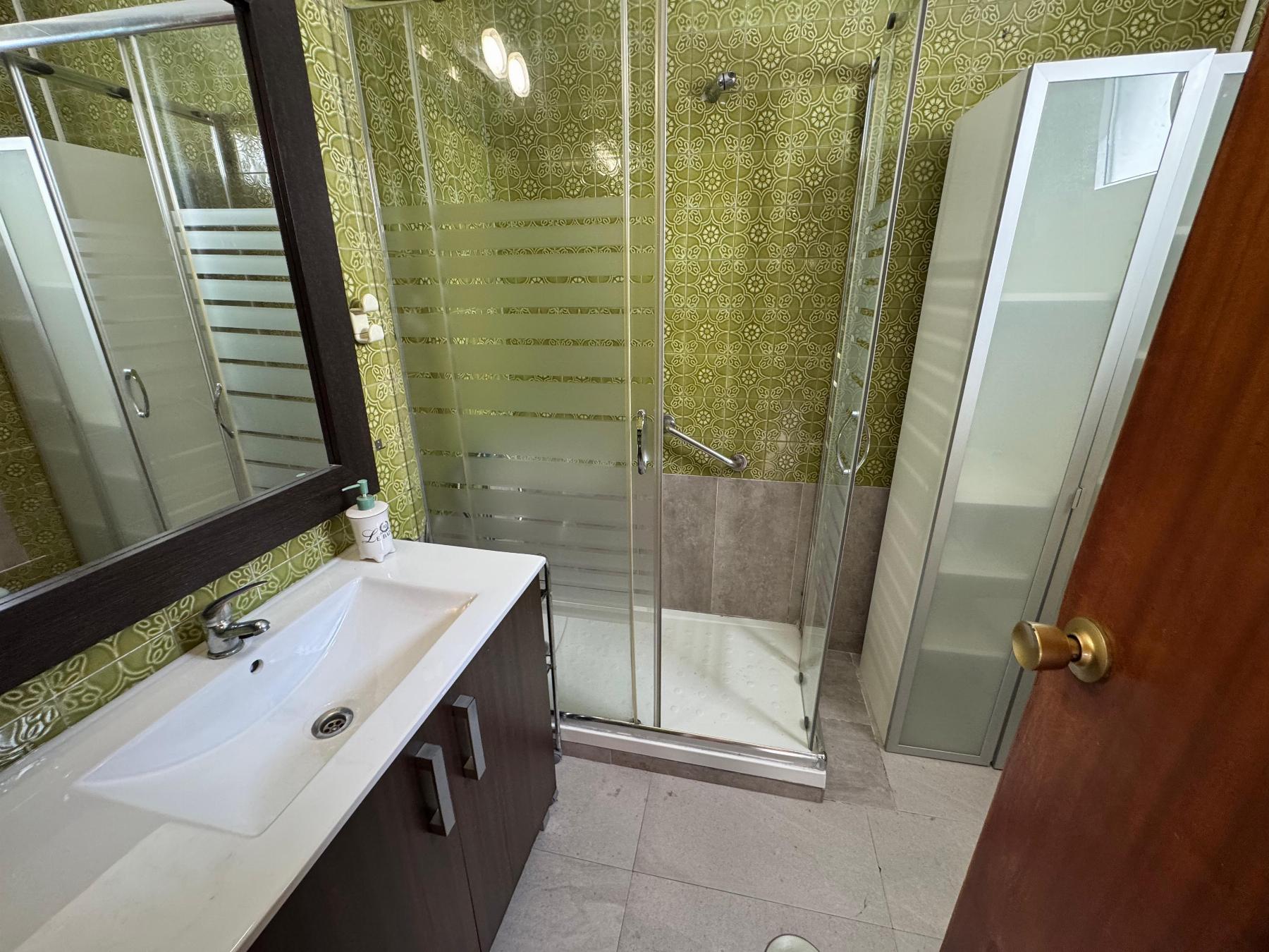 Resale - 3 Bedroom 1 Bathroom Apartamento in Torrevieja - Playa Acequion - Alicante Resale - 3 Bedroom 1 Bathroom Apartamento in Torrevieja - Playa Acequion - Alicante