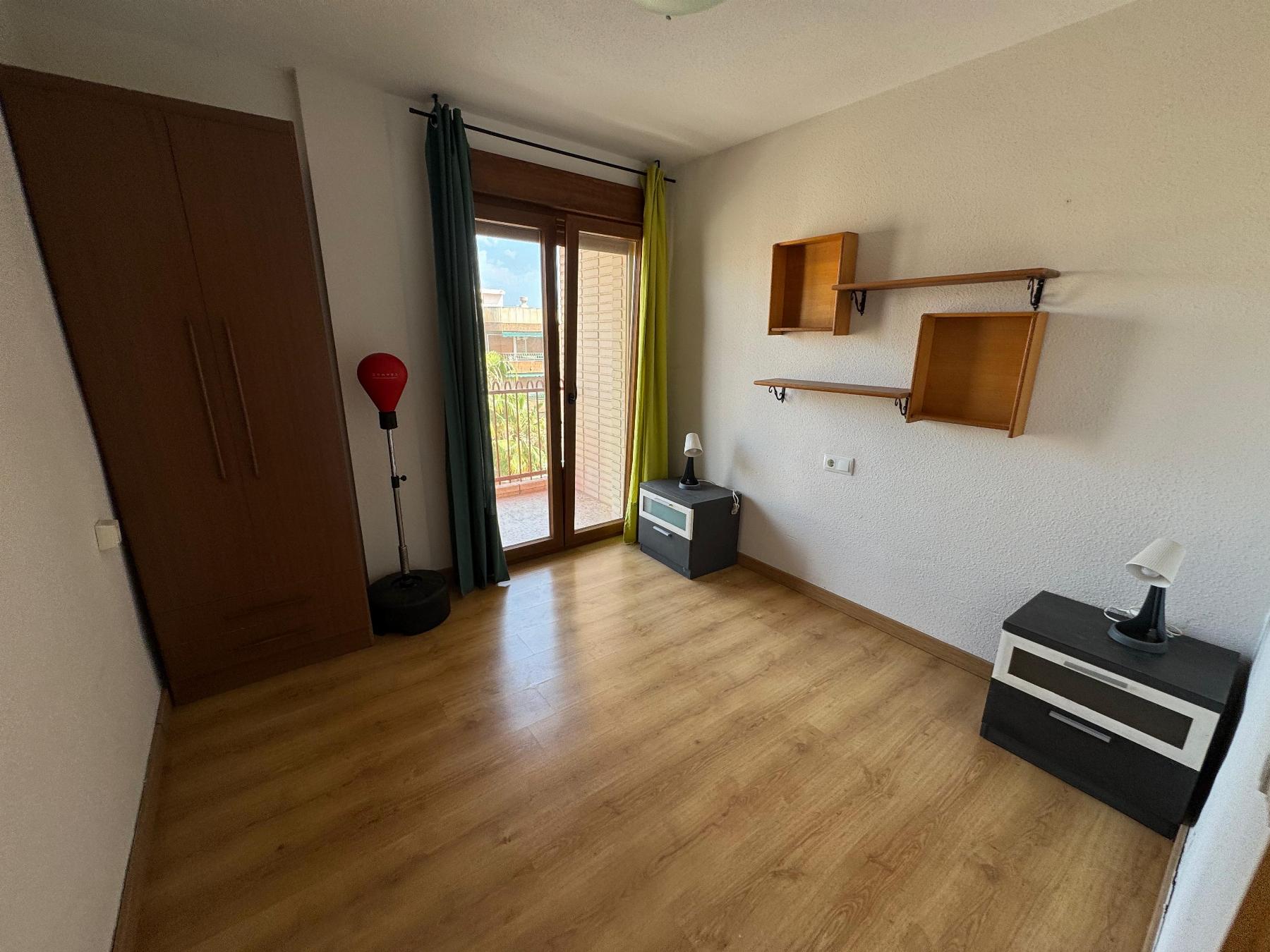 Resale - 3 Bedroom 1 Bathroom Apartamento in Torrevieja - Playa Acequion - Alicante Resale - 3 Bedroom 1 Bathroom Apartamento in Torrevieja - Playa Acequion - Alicante