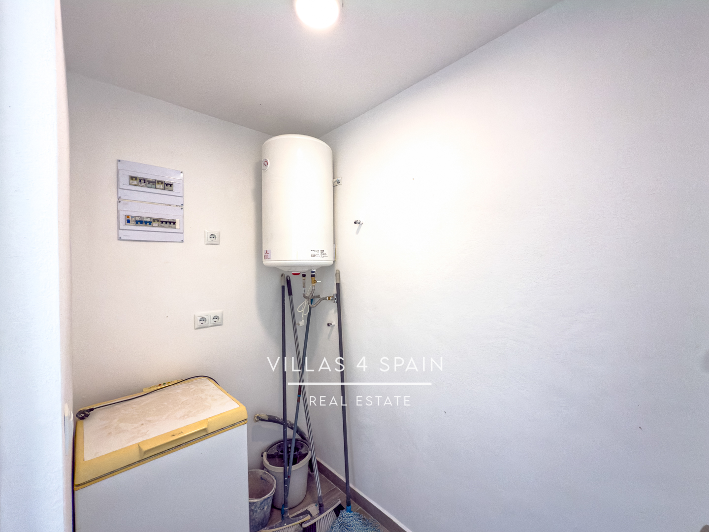 Resale - 4 Bed 3 Bath Townhouse in La Canalosa, Alicante, Fully off grid - Calle Vereda - Alicante Resale - 4 Bed 3 Bath Townhouse in La Canalosa, Alicante, Fully off grid - Calle Vereda - Alicante