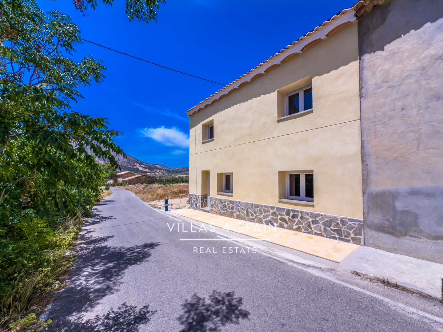 Resale - 4 Bed 3 Bath Townhouse in La Canalosa, Alicante, Fully off grid - Calle Vereda - Alicante Resale - 4 Bed 3 Bath Townhouse in La Canalosa, Alicante, Fully off grid - Calle Vereda - Alicante