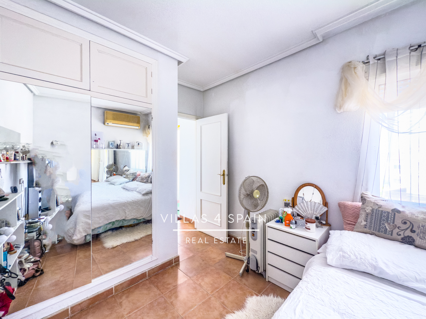 Resale - 3 Bed 2 Bath Townhouse in Montebello, Algorfa - av. romero - Alicante Resale - 3 Bed 2 Bath Townhouse in Montebello, Algorfa - av. romero - Alicante