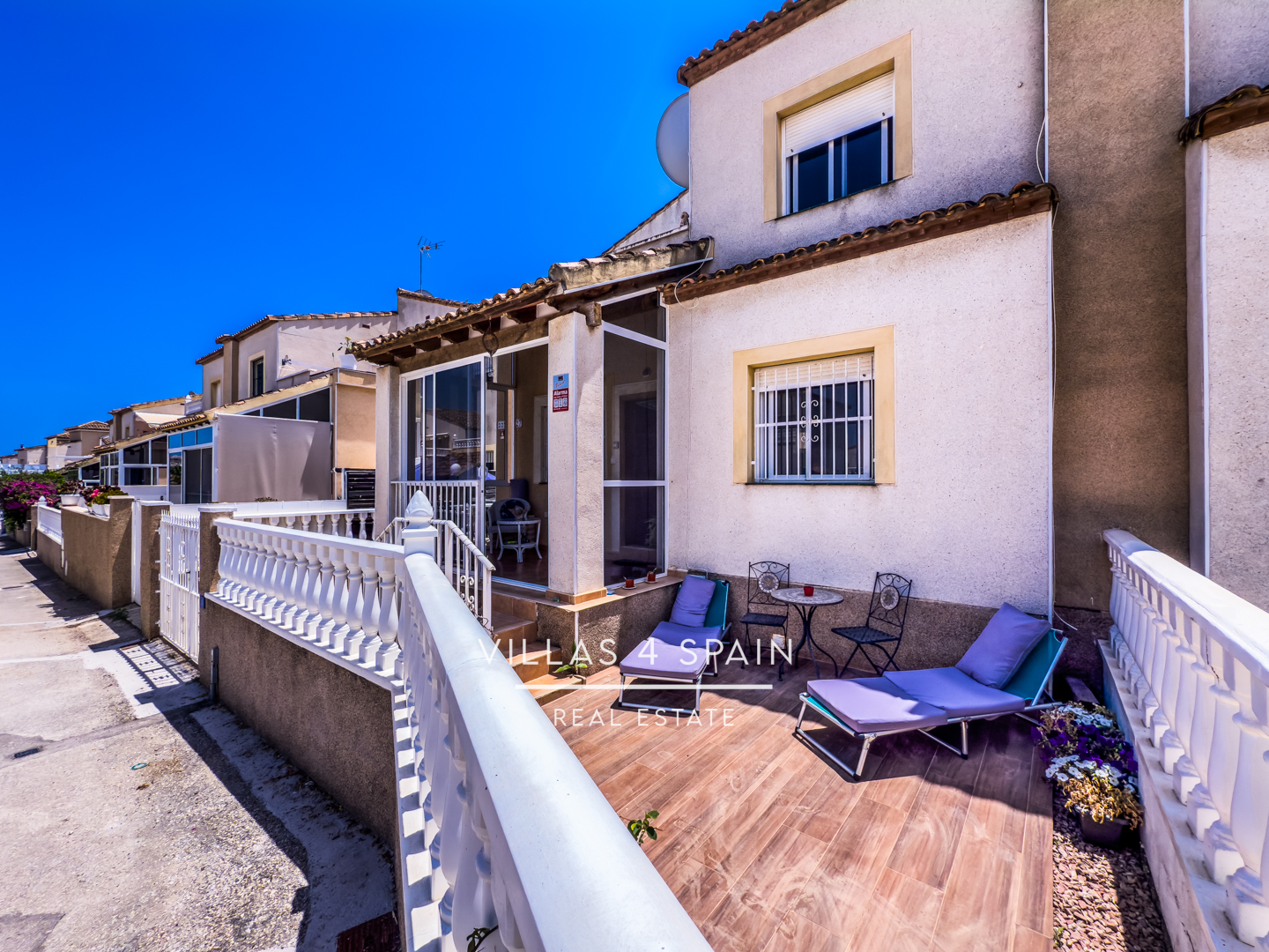 Resale - 3 Bed 2 Bath Townhouse in Montebello, Algorfa - av. romero - Alicante Resale - 3 Bed 2 Bath Townhouse in Montebello, Algorfa - av. romero - Alicante