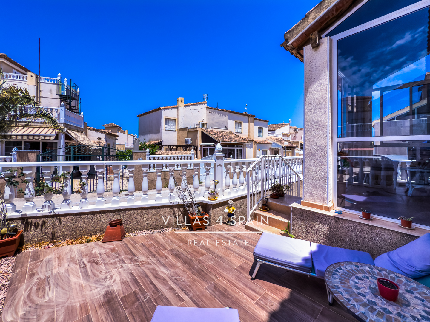 Resale - 3 Bed 2 Bath Townhouse in Montebello, Algorfa - av. romero - Alicante Resale - 3 Bed 2 Bath Townhouse in Montebello, Algorfa - av. romero - Alicante