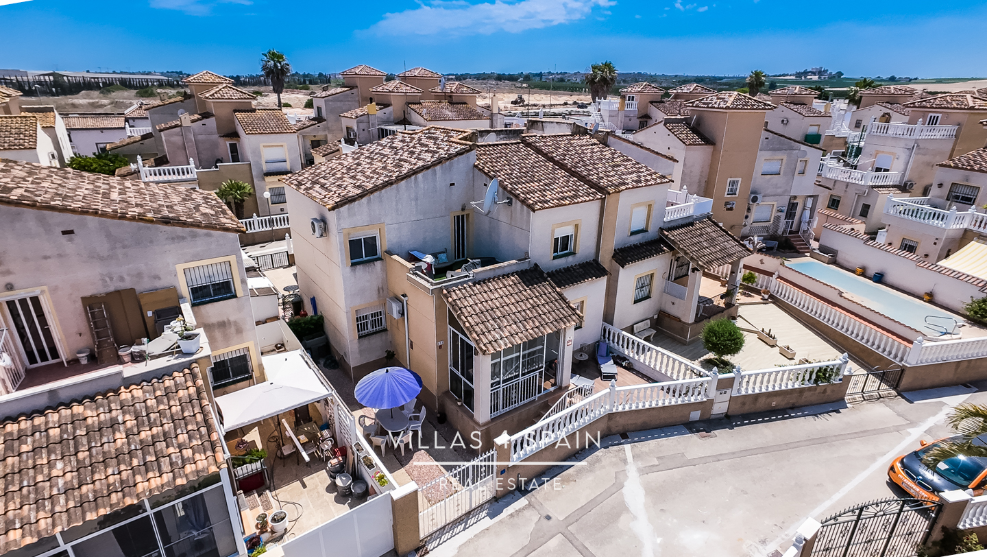 Resale - 3 Bed 2 Bath Townhouse in Montebello, Algorfa - av. romero - Alicante Resale - 3 Bed 2 Bath Townhouse in Montebello, Algorfa - av. romero - Alicante