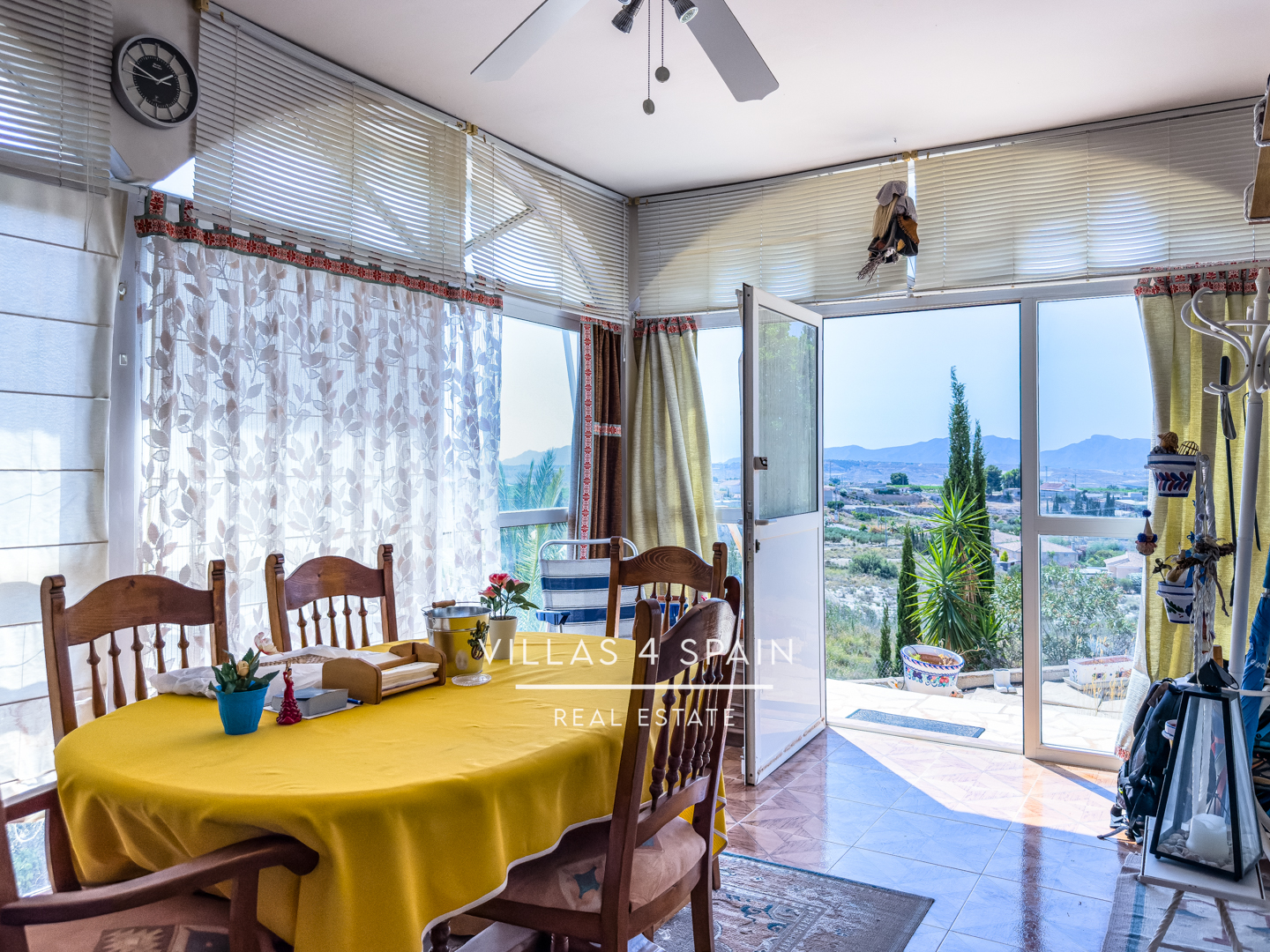 Resale - 2 Bed 3 Bath Villa with amazing views and underbuild in los baños de Fortuna - calle los baños - Murcia Resale - 2 Bed 3 Bath Villa with amazing views and underbuild in los baños de Fortuna - calle los baños - Murcia
