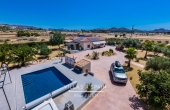 V4S2921, 3 Bed 2 Bath Villa in La Romana, Alicante