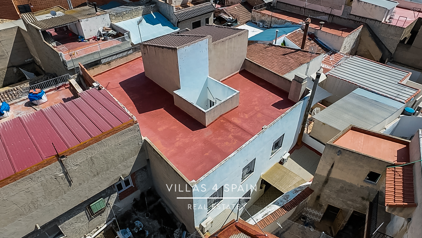 Resale - 8 Bed 4 Bath Townhouse in Fortuna For Sale - av. salvador allende - Murcia Resale - 8 Bed 4 Bath Townhouse in Fortuna For Sale - av. salvador allende - Murcia