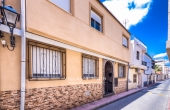 V4S2924, 8 Bed 4 Bath Townhouse in Fortuna For Sale