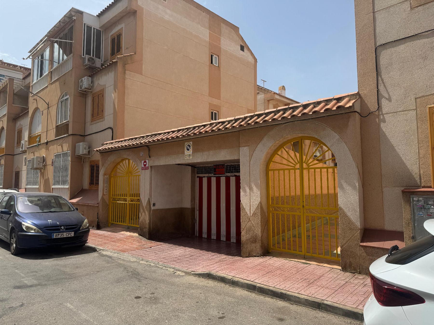 Sold - Garaje in Torrevieja - Playa del Acequión - Alicante Sold - Garaje in Torrevieja - Playa del Acequión - Alicante