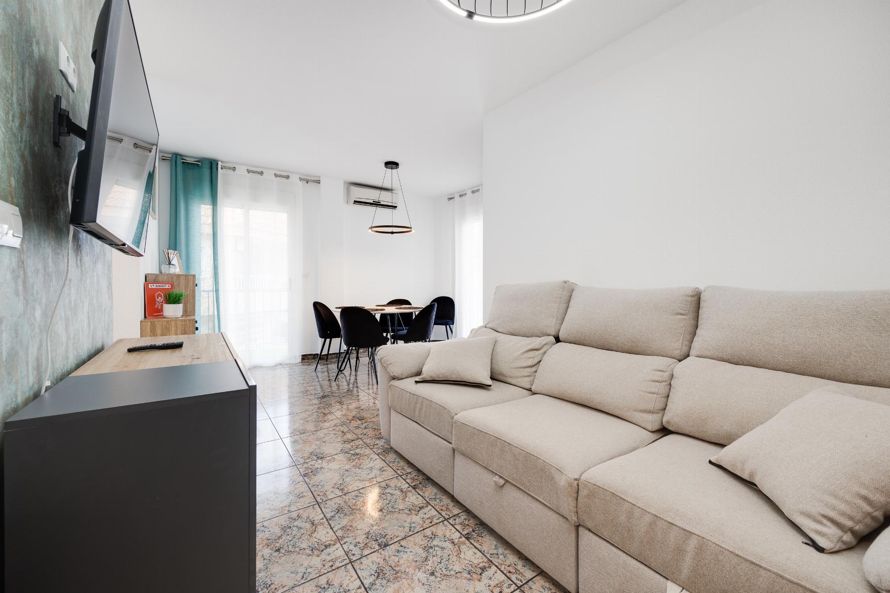 Resale - 3 Bedroom 2 Bathroom Apartamento in Torrevieja - PLAYA NAUFRAGOS - Alicante Resale - 3 Bedroom 2 Bathroom Apartamento in Torrevieja - PLAYA NAUFRAGOS - Alicante