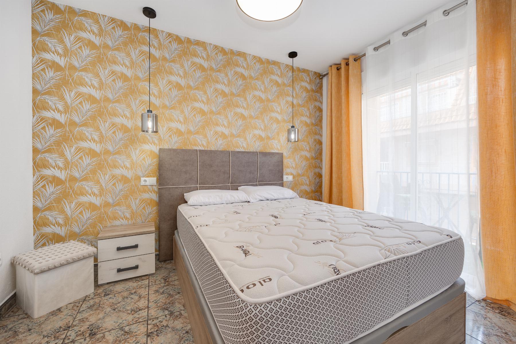 Resale - 3 Bedroom 2 Bathroom Apartamento in Torrevieja - PLAYA NAUFRAGOS - Alicante Resale - 3 Bedroom 2 Bathroom Apartamento in Torrevieja - PLAYA NAUFRAGOS - Alicante