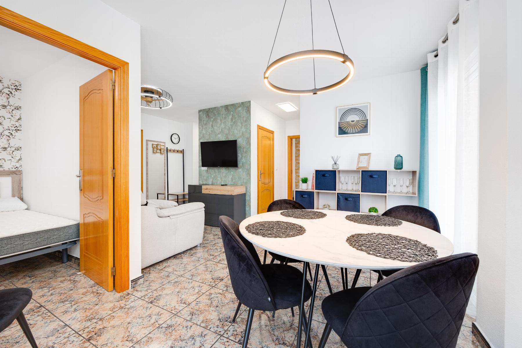 Resale - 3 Bedroom 2 Bathroom Apartamento in Torrevieja - PLAYA NAUFRAGOS - Alicante Resale - 3 Bedroom 2 Bathroom Apartamento in Torrevieja - PLAYA NAUFRAGOS - Alicante