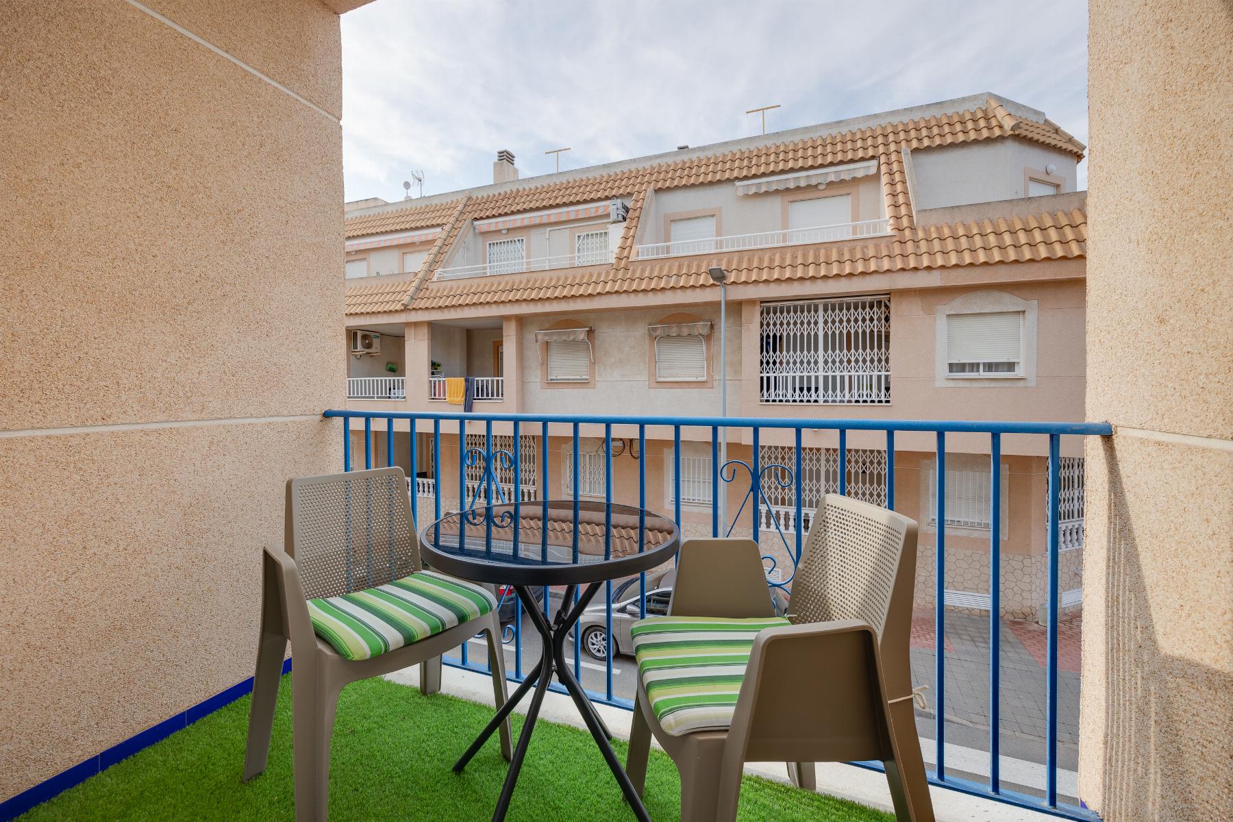 Resale - 3 Bedroom 2 Bathroom Apartamento in Torrevieja - PLAYA NAUFRAGOS - Alicante Resale - 3 Bedroom 2 Bathroom Apartamento in Torrevieja - PLAYA NAUFRAGOS - Alicante
