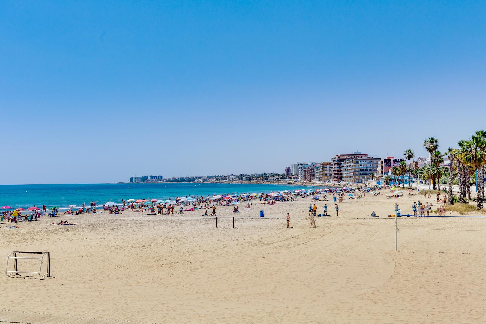 Resale - 3 Bedroom 2 Bathroom Apartamento in Torrevieja - PLAYA NAUFRAGOS - Alicante Resale - 3 Bedroom 2 Bathroom Apartamento in Torrevieja - PLAYA NAUFRAGOS - Alicante