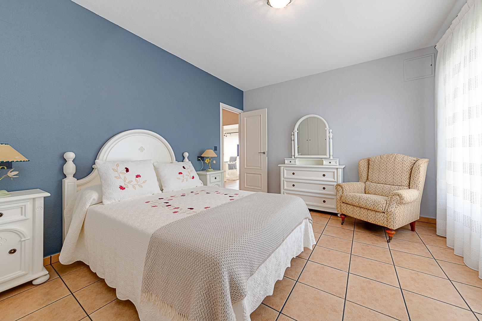 Resale - 5 Bedroom 3 Bathroom Chalet in Torrevieja - La Veleta - Alicante Resale - 5 Bedroom 3 Bathroom Chalet in Torrevieja - La Veleta - Alicante