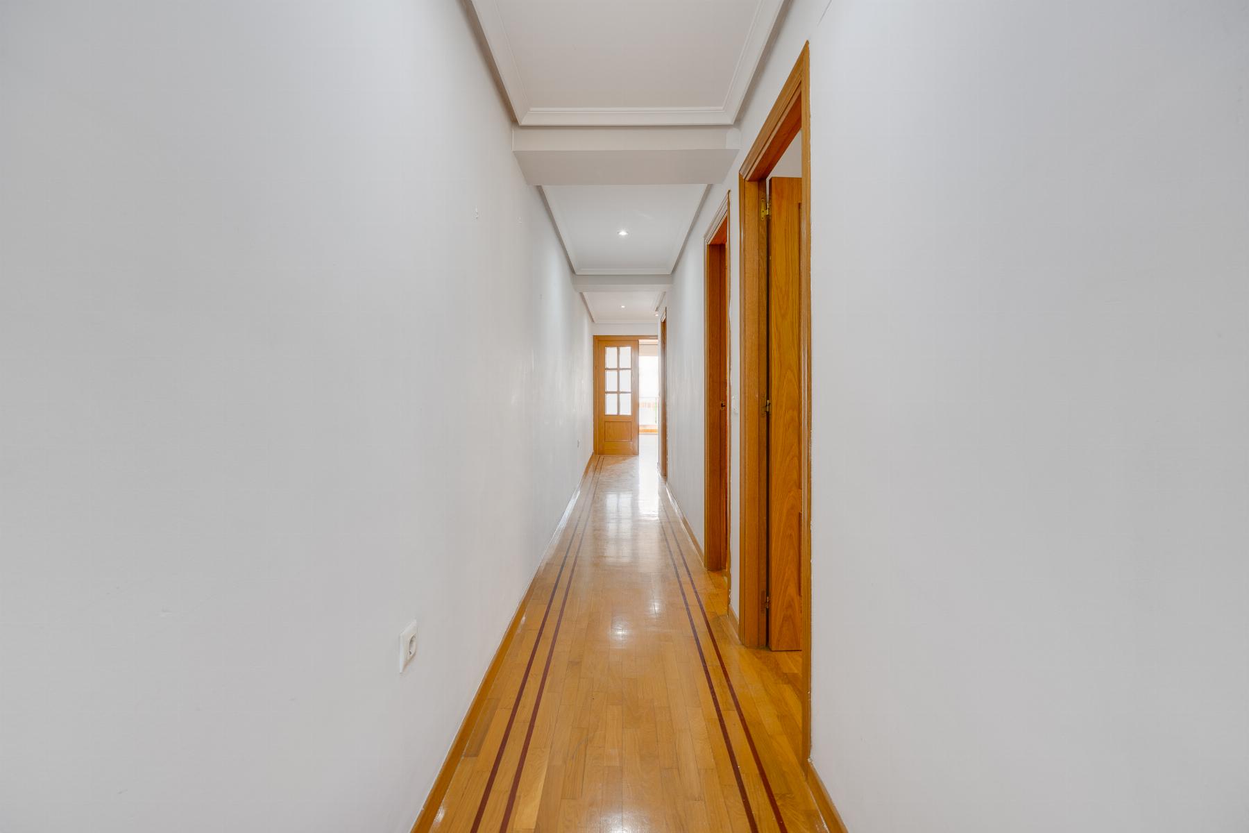 Resale - 3 Bedroom 2 Bathroom Apartamento in Torrevieja - centro - Alicante Resale - 3 Bedroom 2 Bathroom Apartamento in Torrevieja - centro - Alicante