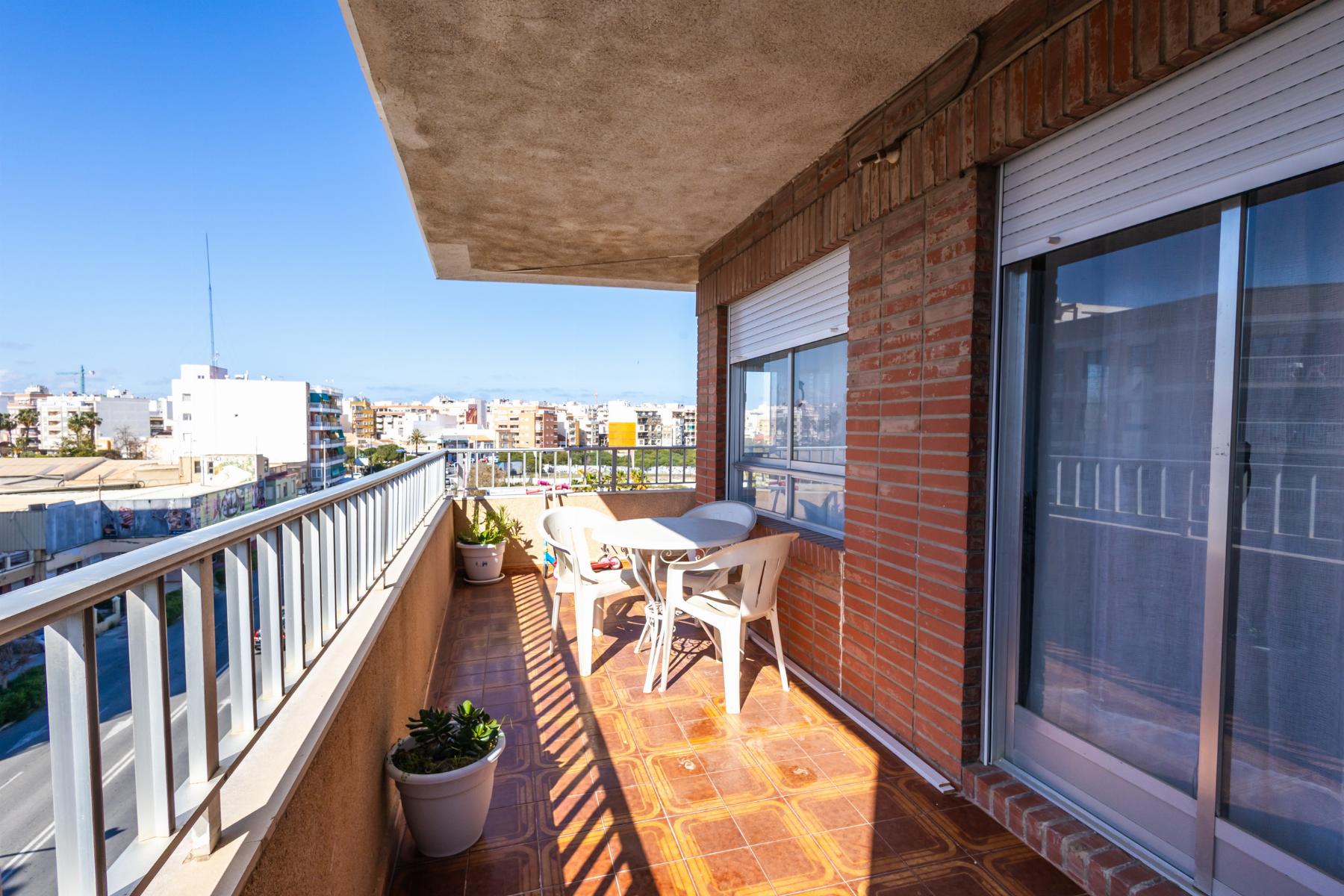 Resale - 2 Bedroom 1 Bathroom Apartamento in Torrevieja - Playa del Acequión - Alicante Resale - 2 Bedroom 1 Bathroom Apartamento in Torrevieja - Playa del Acequión - Alicante