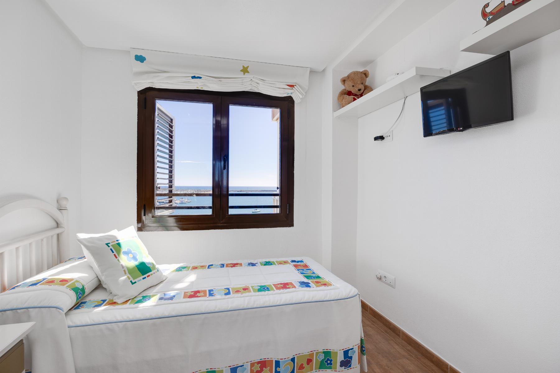 Resale - 3 Bedroom 2 Bathroom Apartamento in Torrevieja - Playa Acequion - Alicante Resale - 3 Bedroom 2 Bathroom Apartamento in Torrevieja - Playa Acequion - Alicante