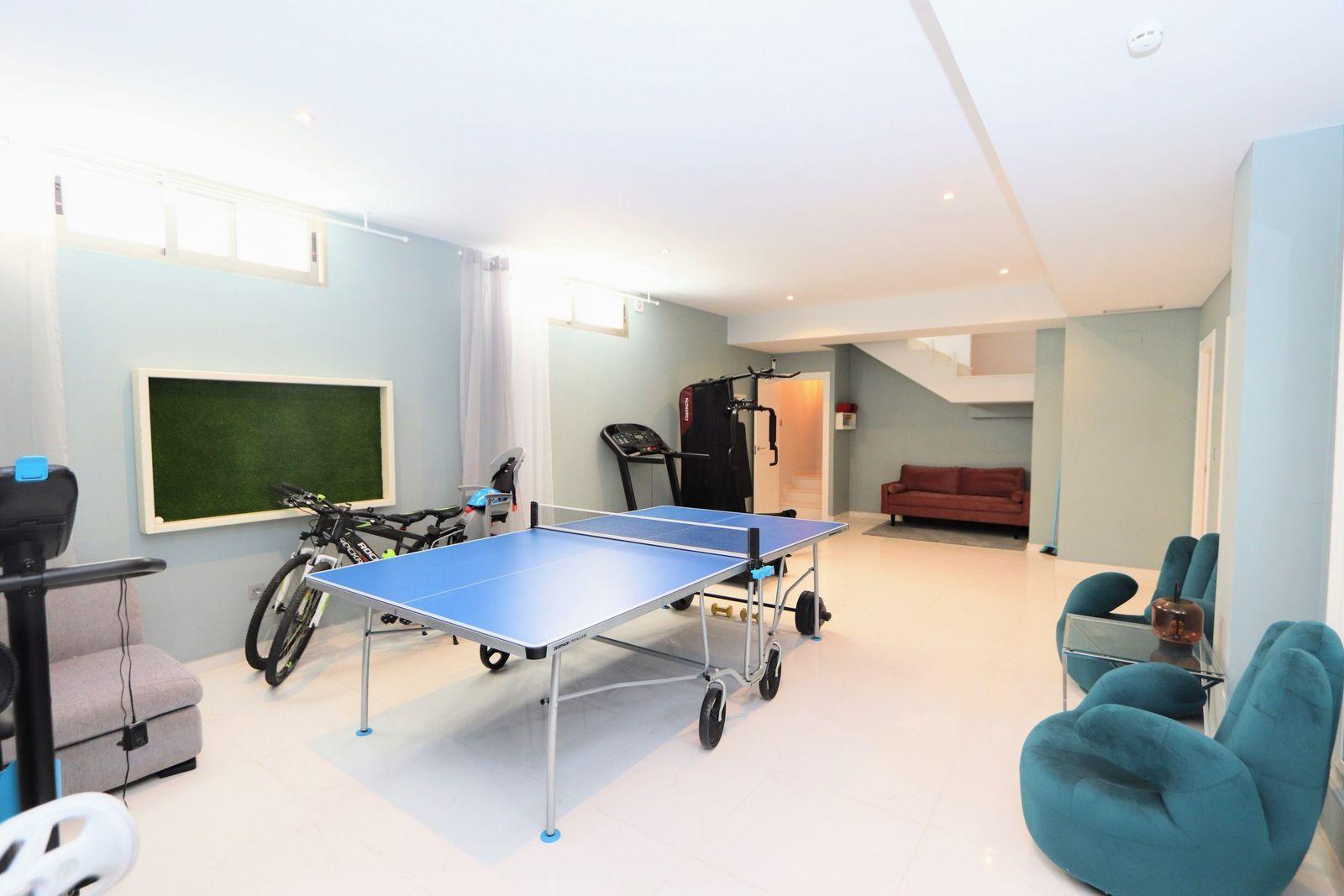 Resale - 5 Bedroom 4 Bathroom Chalet in Orihuela Costa - Villamartin - Alicante Resale - 5 Bedroom 4 Bathroom Chalet in Orihuela Costa - Villamartin - Alicante