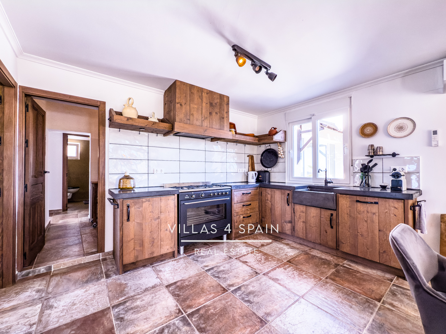Resale - 8/9 Bed 5 Bath Multi-Home Estate with 2 Pools in La Romana Alicante - Ctra. Algueña - Alicante Resale - 8/9 Bed 5 Bath Multi-Home Estate with 2 Pools in La Romana Alicante - Ctra. Algueña - Alicante