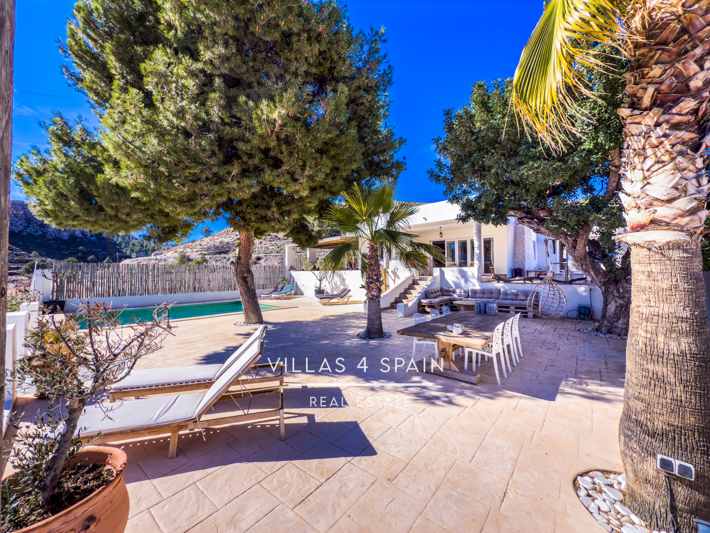 Resale - 8/9 Bed 5 Bath Multi-Home Estate with 2 Pools in La Romana Alicante - Ctra. Algueña - Alicante Resale - 8/9 Bed 5 Bath Multi-Home Estate with 2 Pools in La Romana Alicante - Ctra. Algueña - Alicante