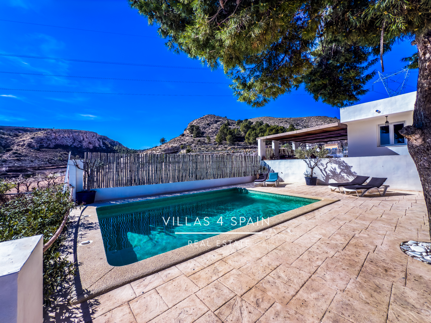 Resale - 8/9 Bed 5 Bath Multi-Home Estate with 2 Pools in La Romana Alicante - Ctra. Algueña - Alicante Resale - 8/9 Bed 5 Bath Multi-Home Estate with 2 Pools in La Romana Alicante - Ctra. Algueña - Alicante