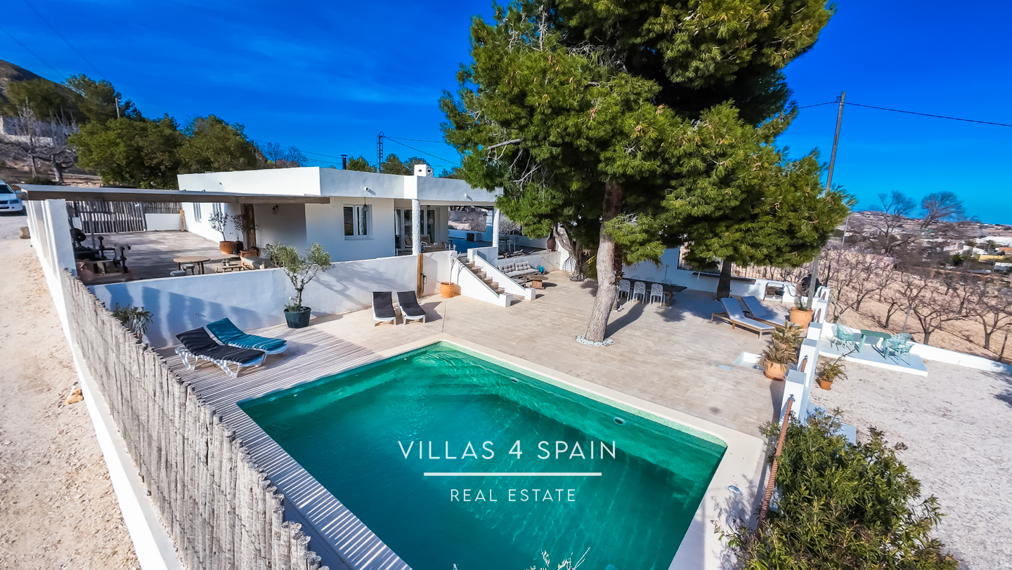 Resale - 8/9 Bed 5 Bath Multi-Home Estate with 2 Pools in La Romana Alicante - Ctra. Algueña - Alicante Resale - 8/9 Bed 5 Bath Multi-Home Estate with 2 Pools in La Romana Alicante - Ctra. Algueña - Alicante