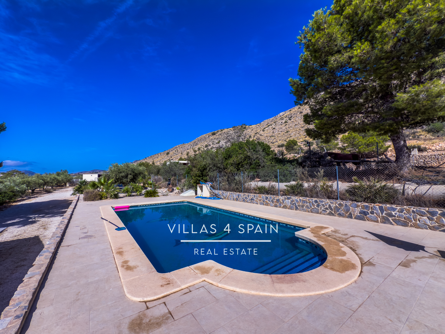 Resale - 3 Bed 2 Bath Villa with Equestrian facilities in Hondon de las Nieves Alicante - solana 6 - Alicante Resale - 3 Bed 2 Bath Villa with Equestrian facilities in Hondon de las Nieves Alicante - solana 6 - Alicante