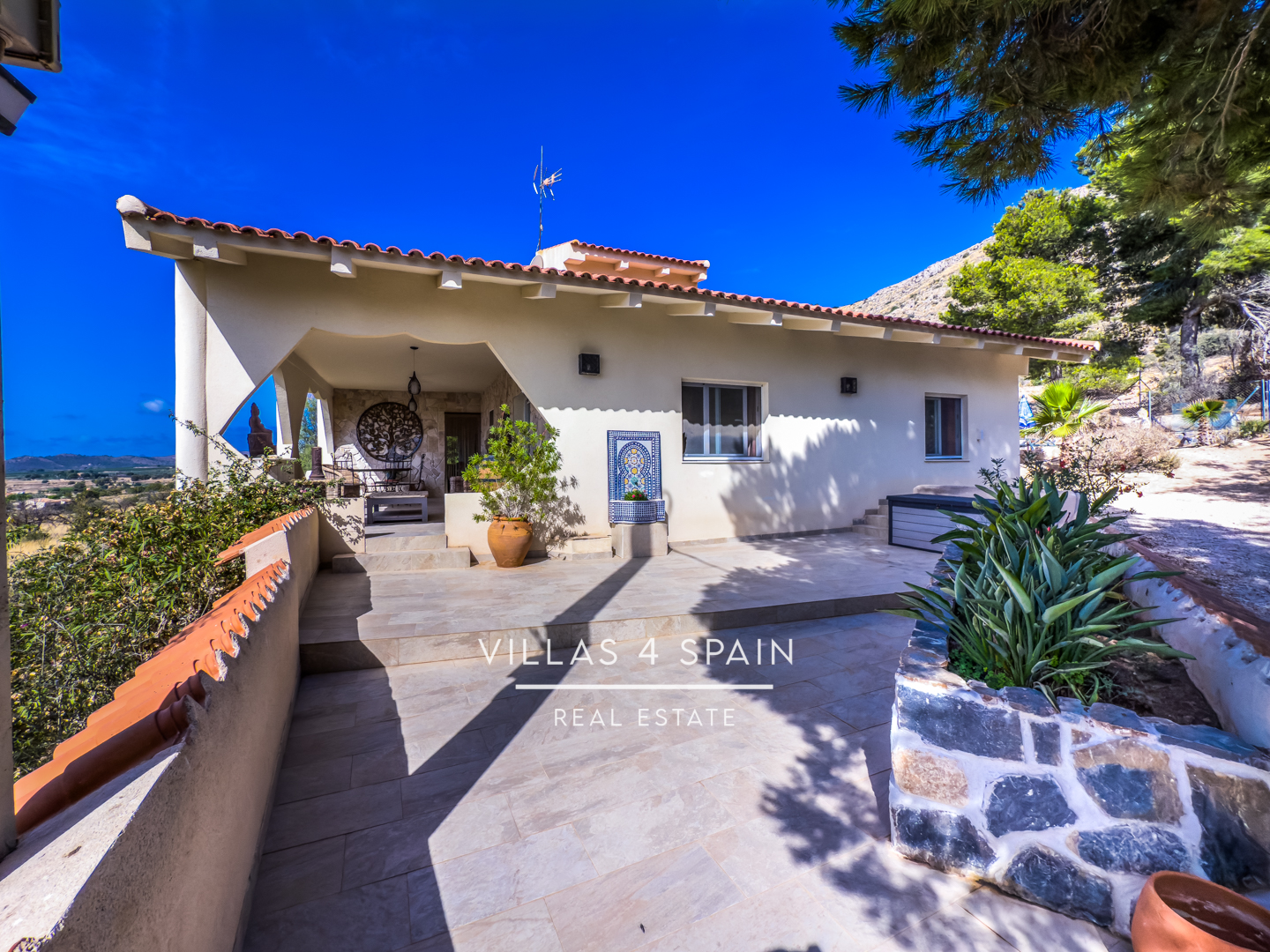 Resale - 3 Bed 2 Bath Villa with Equestrian facilities in Hondon de las Nieves Alicante - solana 6 - Alicante Resale - 3 Bed 2 Bath Villa with Equestrian facilities in Hondon de las Nieves Alicante - solana 6 - Alicante
