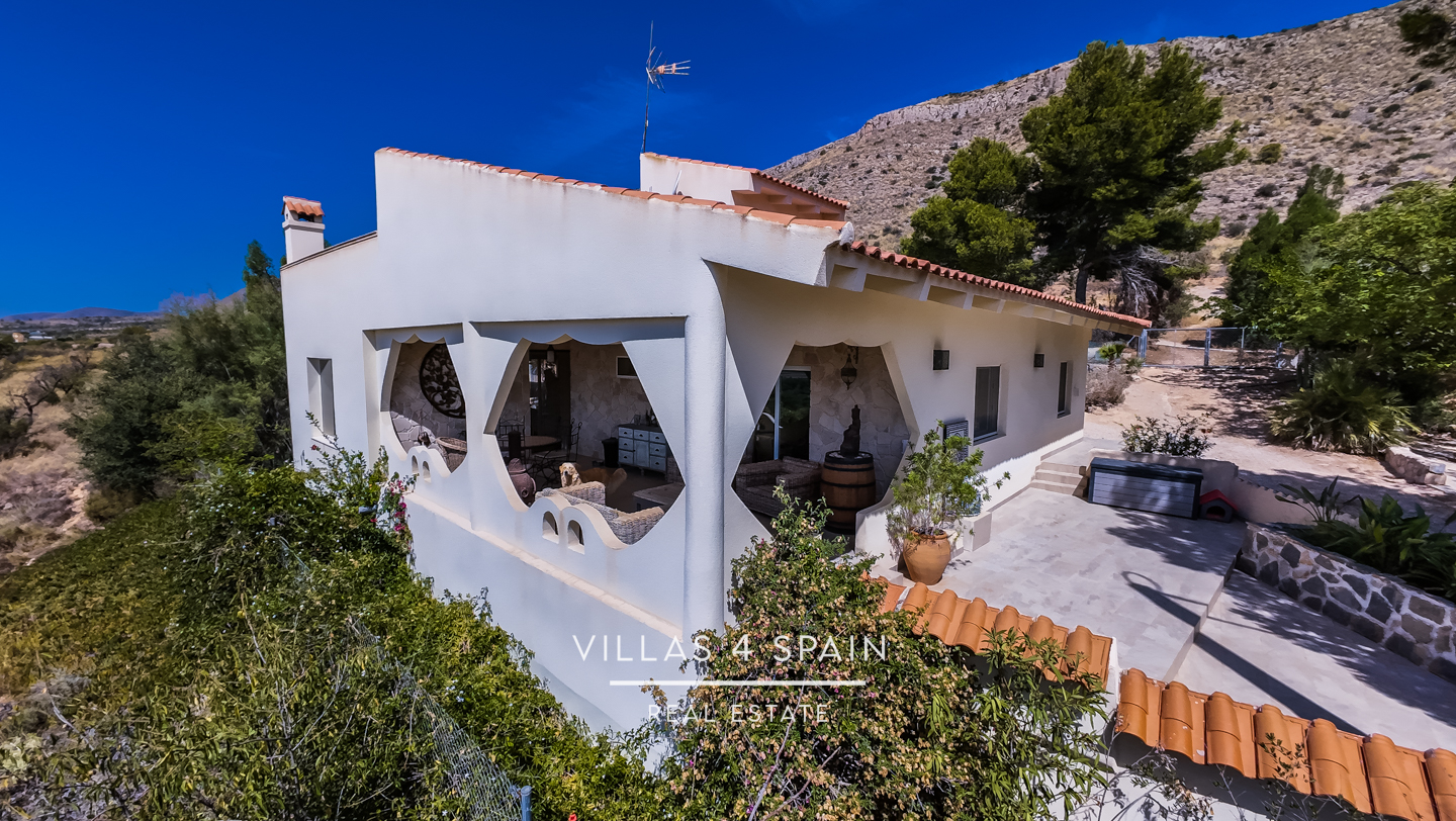 Resale - 3 Bed 2 Bath Villa with Equestrian facilities in Hondon de las Nieves Alicante - solana 6 - Alicante Resale - 3 Bed 2 Bath Villa with Equestrian facilities in Hondon de las Nieves Alicante - solana 6 - Alicante
