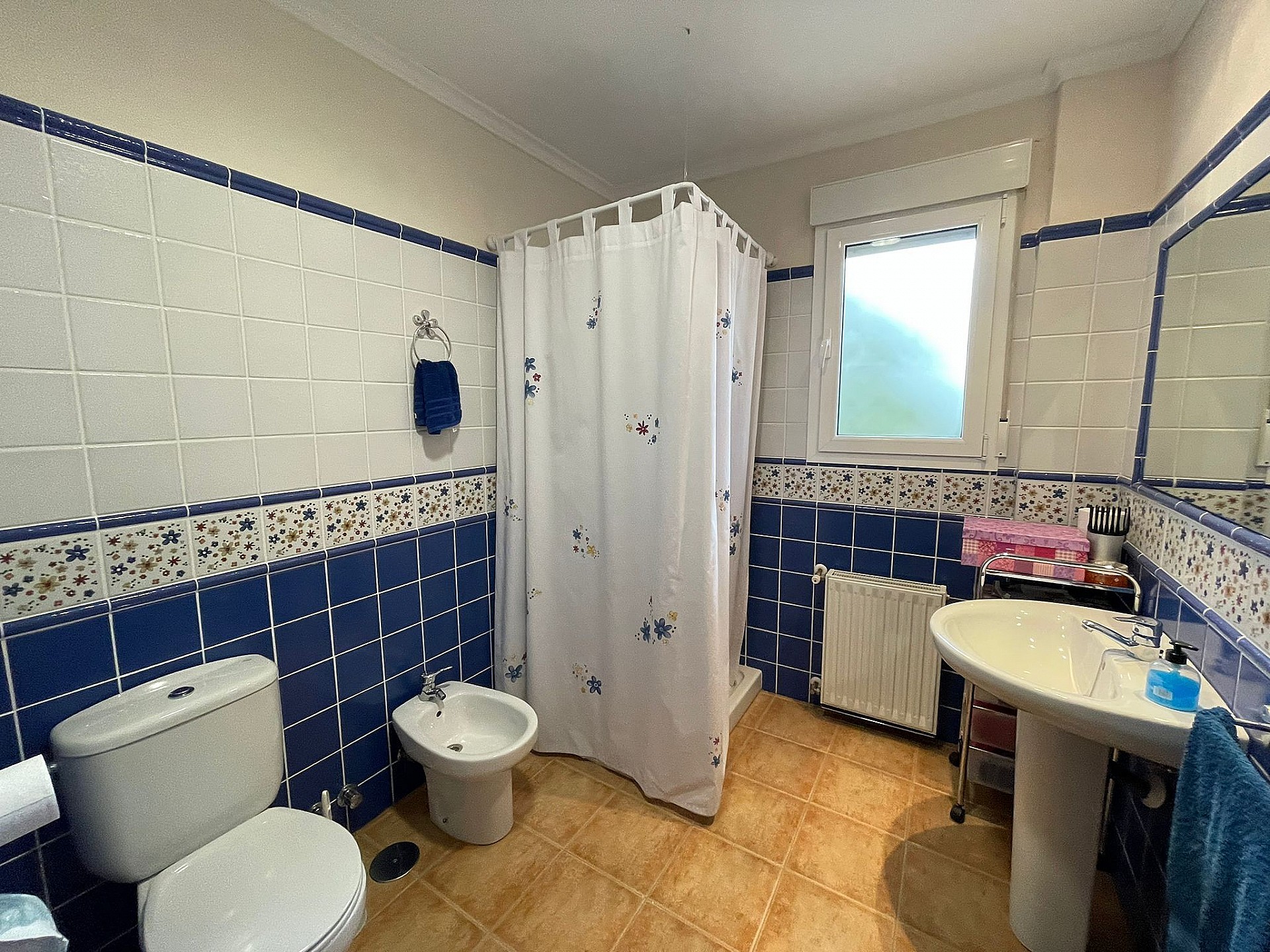 Resale - 4 Bedroom 2 Bathroom Villa in Yecla - - Murcia Resale - 4 Bedroom 2 Bathroom Villa in Yecla - - Murcia