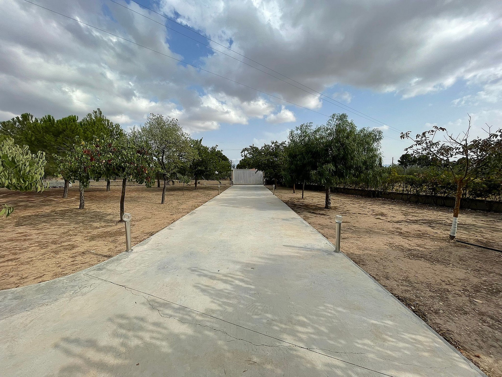 Resale - 4 Bedroom 2 Bathroom Villa in Yecla - - Murcia Resale - 4 Bedroom 2 Bathroom Villa in Yecla - - Murcia