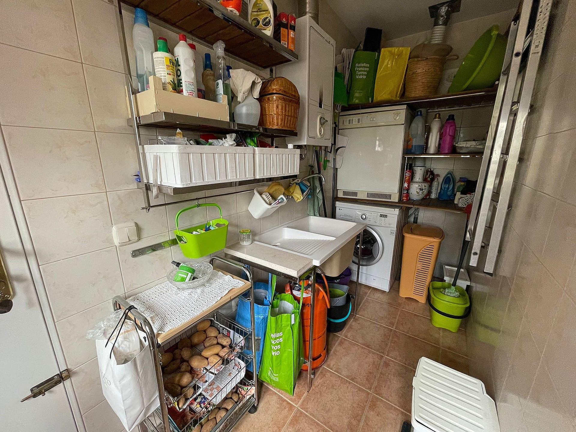 Resale - 4 Bedroom 2 Bathroom Villa in Yecla - - Murcia Resale - 4 Bedroom 2 Bathroom Villa in Yecla - - Murcia
