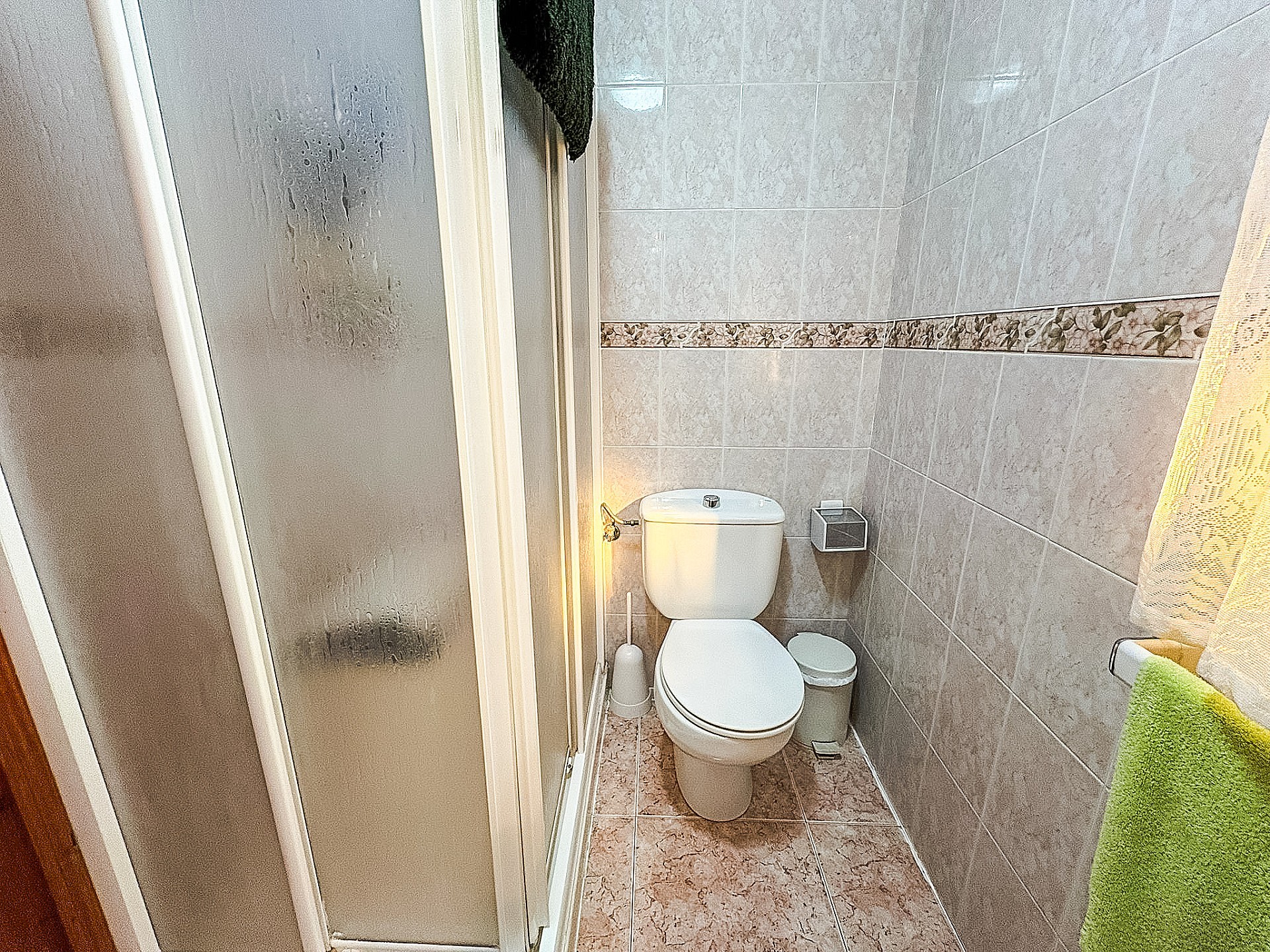 Resale - 4 Bedroom 2 Bathroom Villa in Petrer - - Alicante Resale - 4 Bedroom 2 Bathroom Villa in Petrer - - Alicante