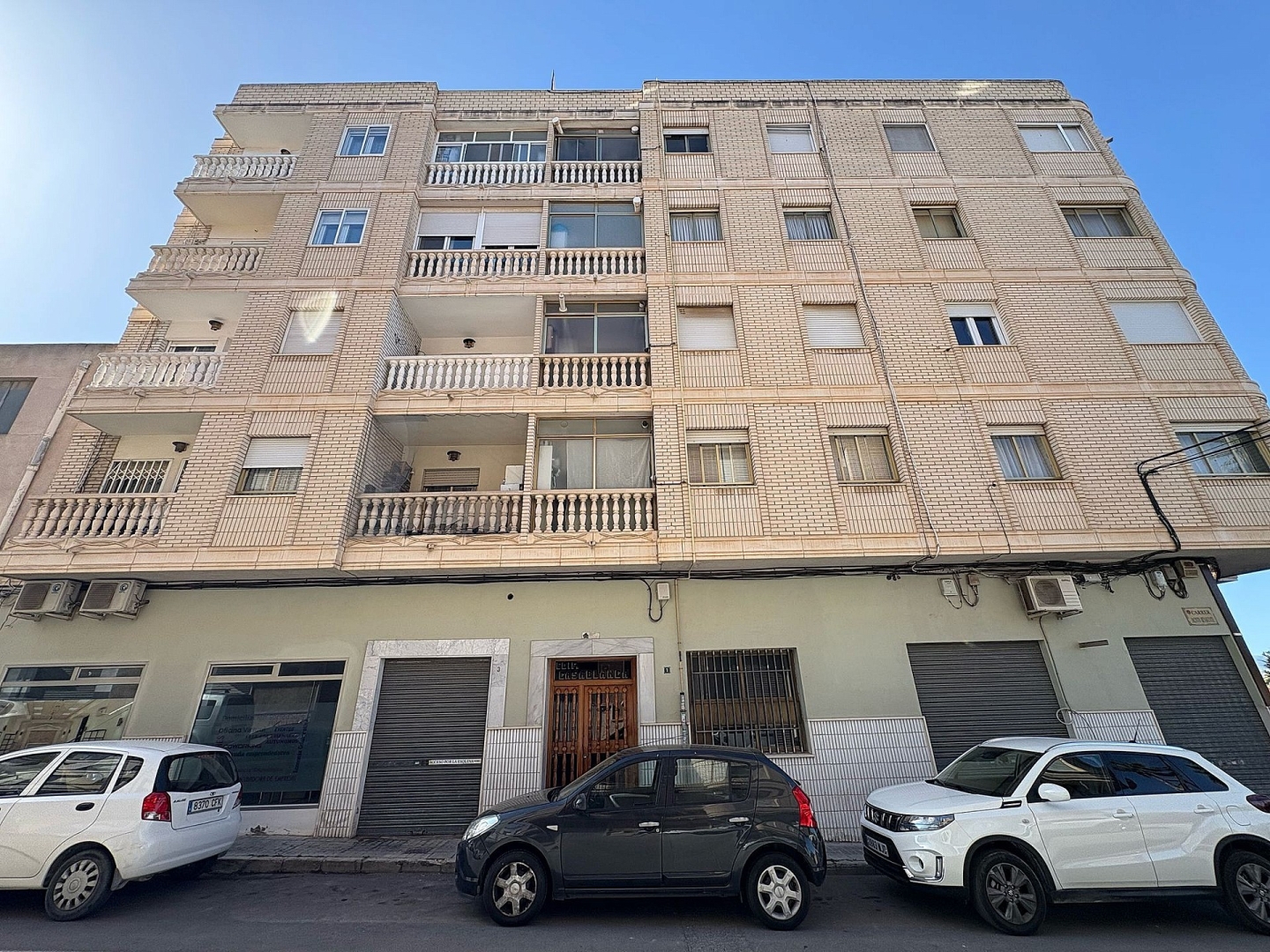 4 Bedroom 2 Bathroom Apartment in Petrer