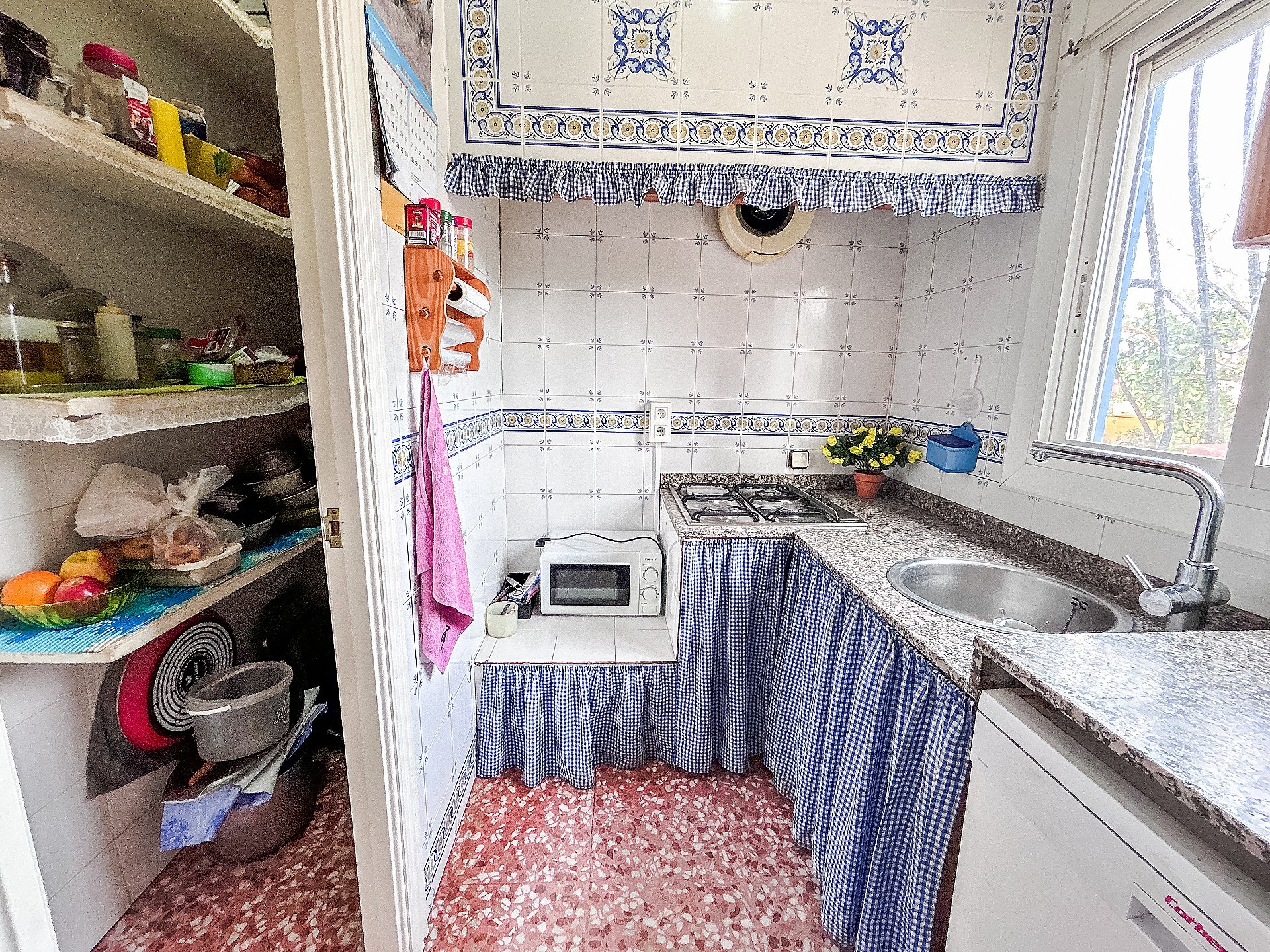 Resale - 4 Bedroom 2 Bathroom Country house in Sax - - Alicante Resale - 4 Bedroom 2 Bathroom Country house in Sax - - Alicante