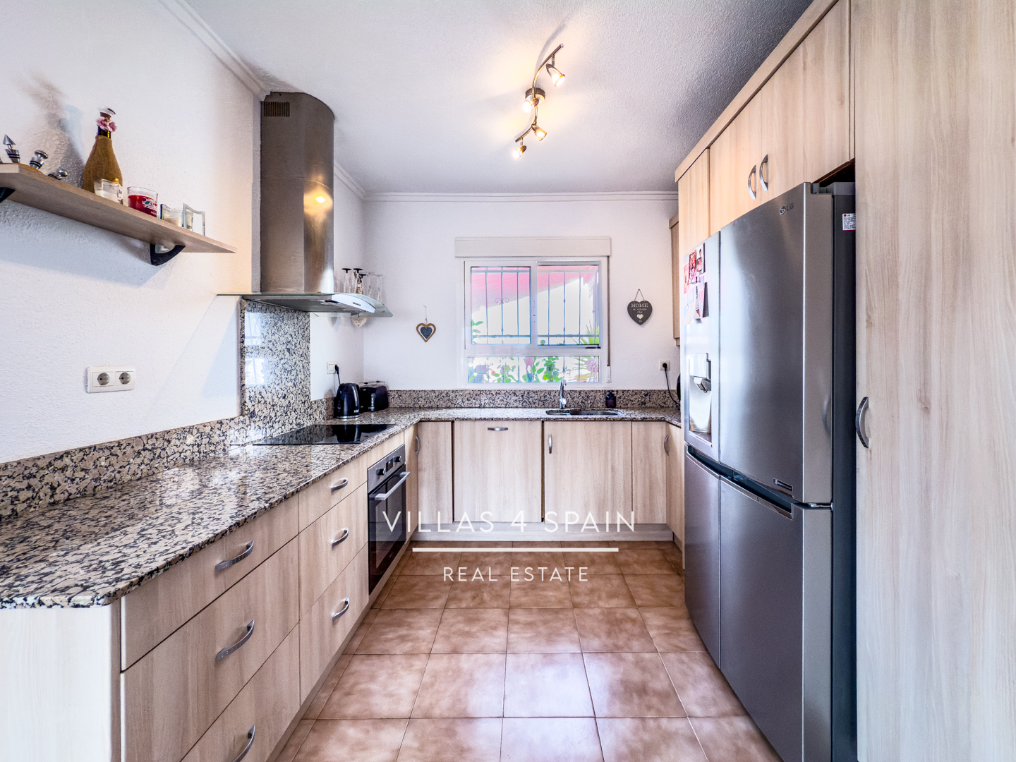 Resale - 4 Bed 4 Bath Villa with Private Pool and Garage Parking in Ciudad Quesada - CALLE PICASSO - Alicante Resale - 4 Bed 4 Bath Villa with Private Pool and Garage Parking in Ciudad Quesada - CALLE PICASSO - Alicante