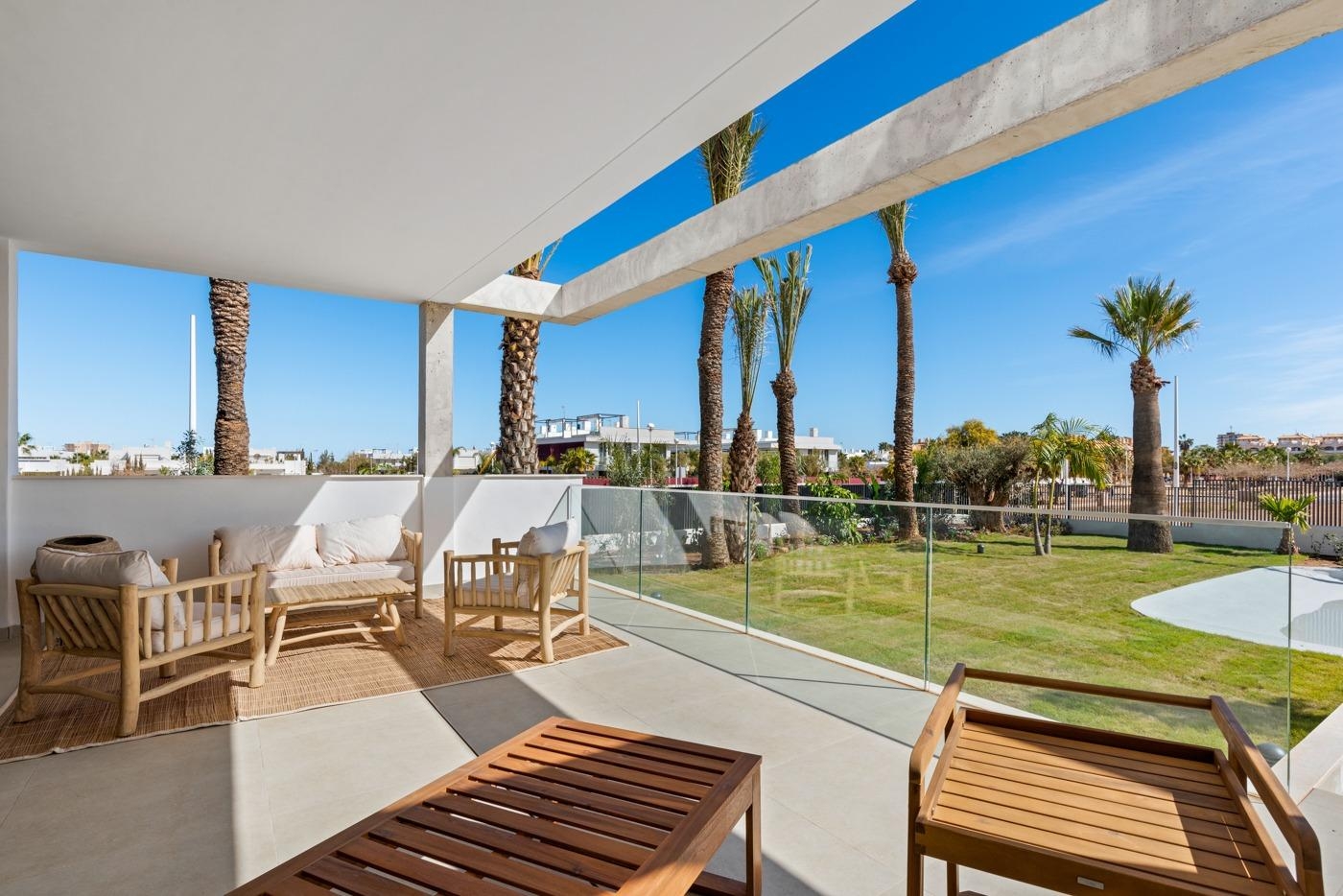 2 Bedroom 2 Bathroom Ground floor apartment in Cartagena