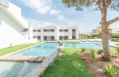 6-307-115-10-115/3160, 3 Bedroom 2 Bathroom Top Floor Bungalow in Torrevieja