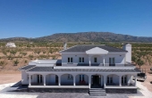 6-1439-115-10-115/3384, 4 Bedroom 3 Bathroom villa in Pinoso
