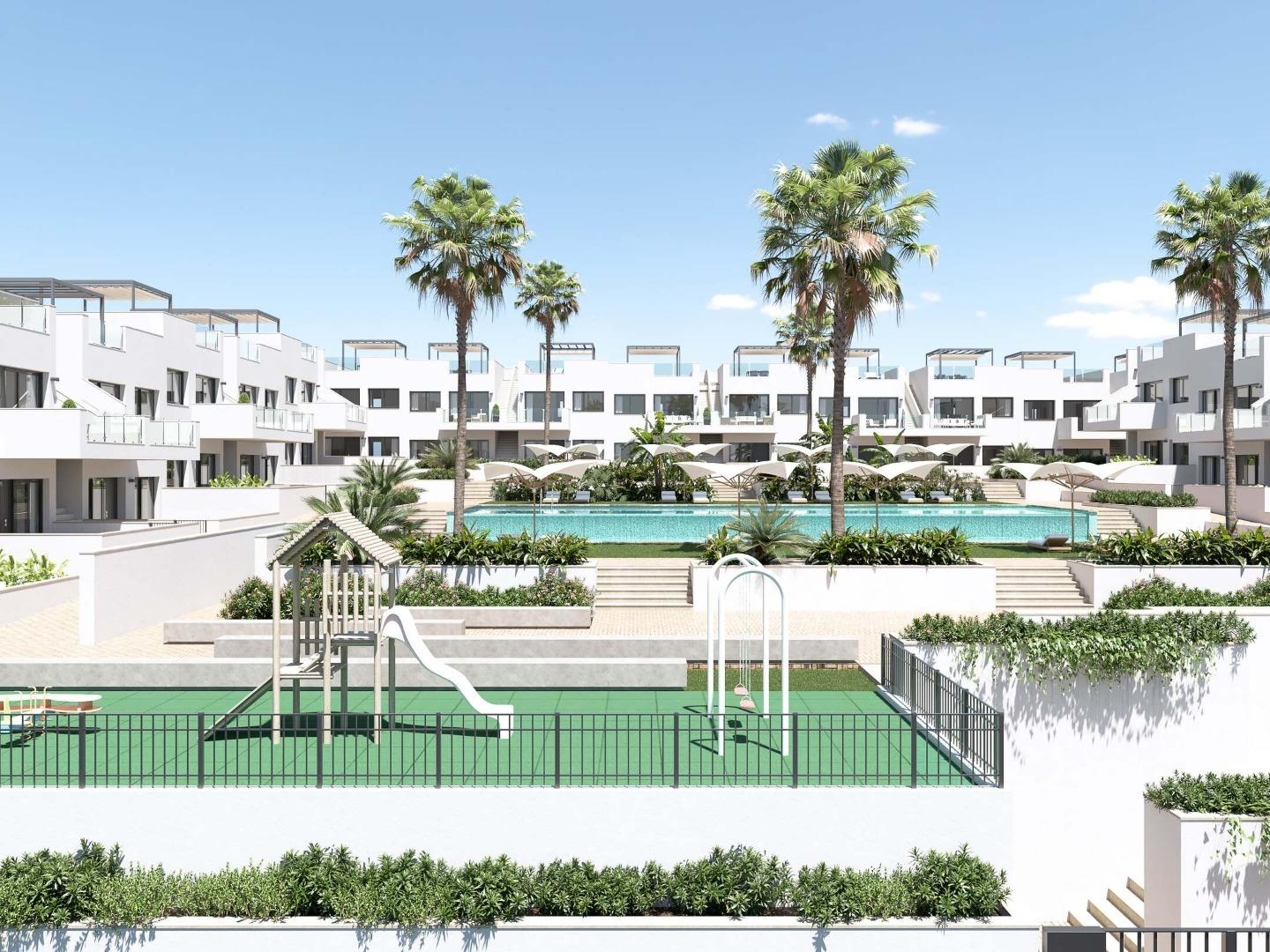 3 Bedroom 2 Bathroom Top Floor Bungalow in Torrevieja