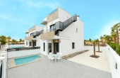 6-1567-115-10-115/3424, 3 Bedroom 3 Bathroom villa in Torrevieja