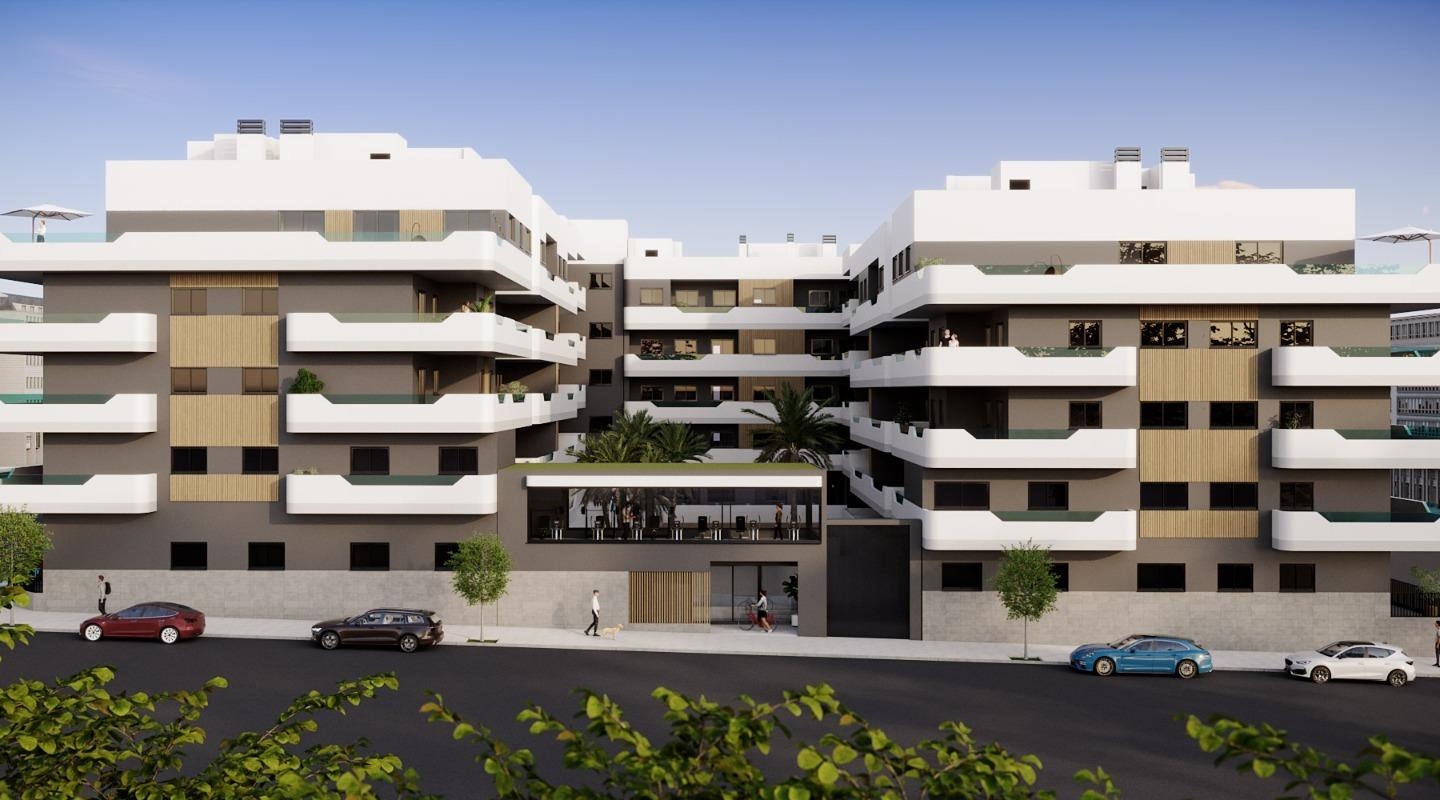 3 Bedroom 2 Bathroom Ground floor apartment in Santa Pola
